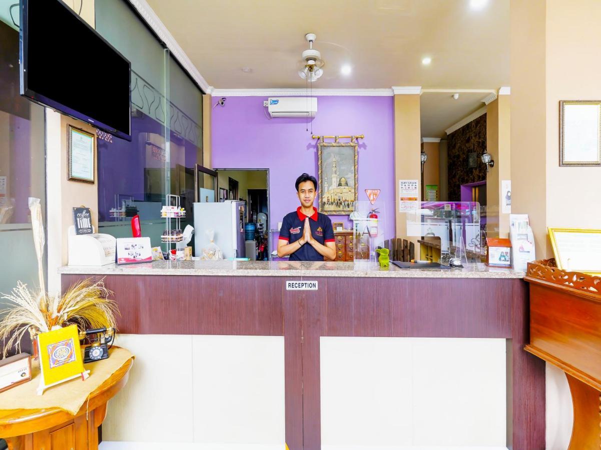 Oyo Flagship 91295 Suria Syariah Hotel 3*
