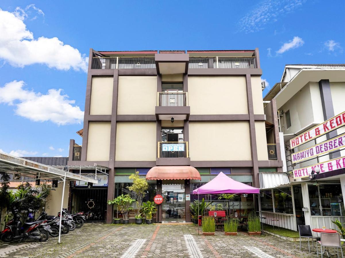 Oyo Flagship 91295 Suria Syariah Hotel Bandung