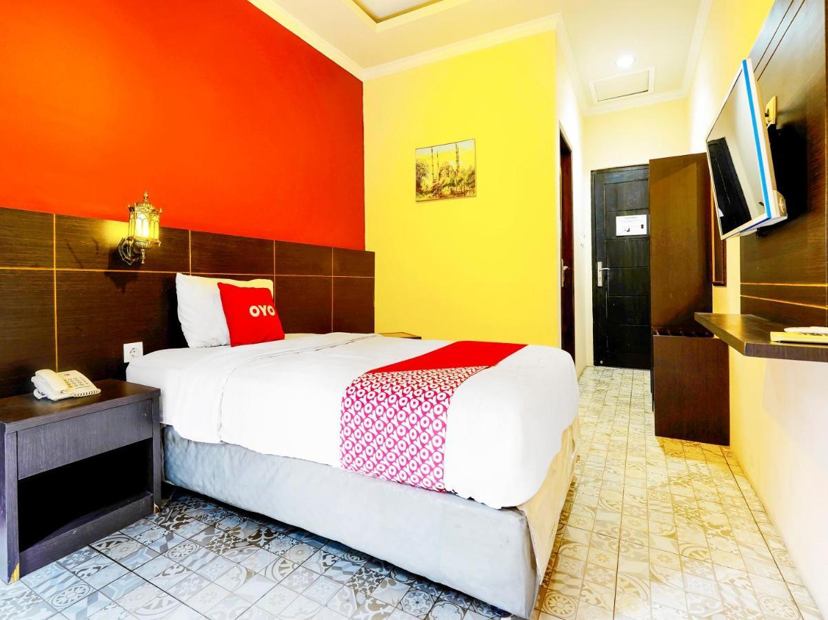 Oyo Flagship 91295 Suria Syariah 3*