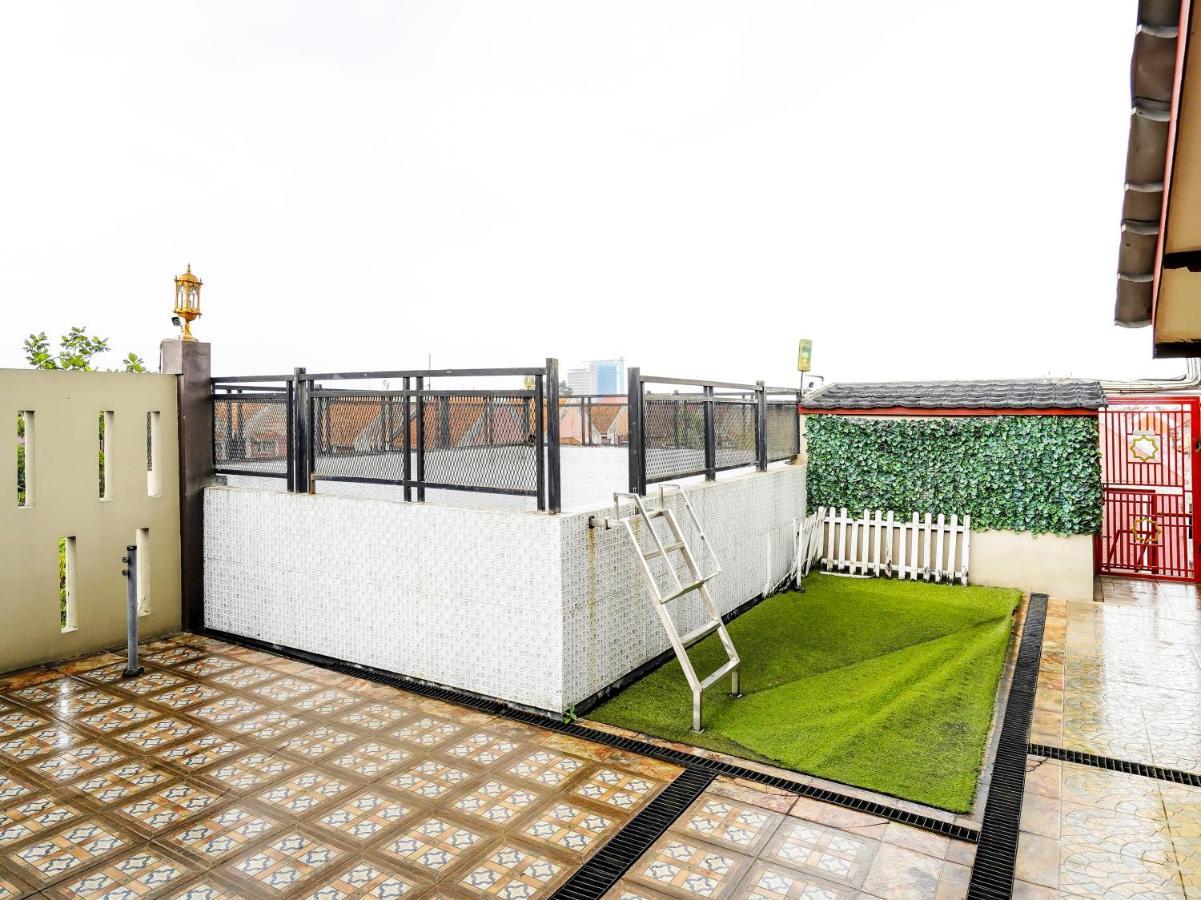 Hotel Oyo Flagship 91295 Suria Syariah 3*